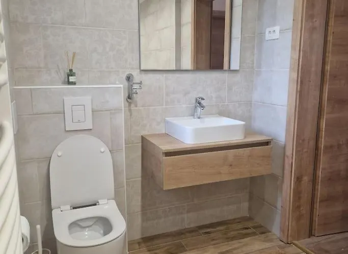 Little Heaven * Zbilje